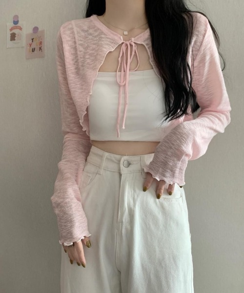 almo（アルモ）の「メロウショートカーディガン(BQ)（カーディガン/ボレロ・レディース・ホワイト/ブラック/ピンク/ブルー・MEDIUM）」の9枚目の写真