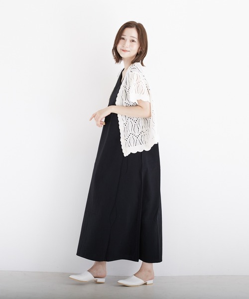 PAPAVER（パパヴェル）の「【PAPAVER】綿エンボスJSK（ジャンパースカート・レディース・ブラック/ブルー/キャメル・MEDIUM）」の4枚目の写真
