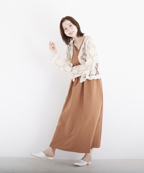 PAPAVER（パパヴェル）の「【PAPAVER】綿エンボスJSK（ジャンパースカート・レディース・ブラック/ブルー/キャメル・MEDIUM）」の8枚目の写真