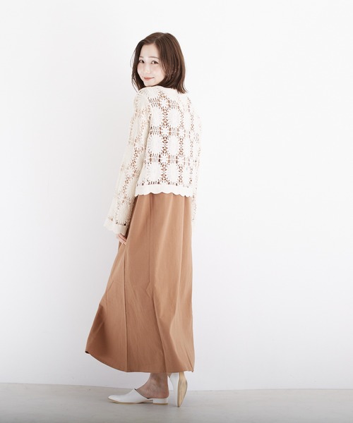 PAPAVER（パパヴェル）の「【PAPAVER】綿エンボスJSK（ジャンパースカート・レディース・ブラック/ブルー/キャメル・MEDIUM）」の9枚目の写真