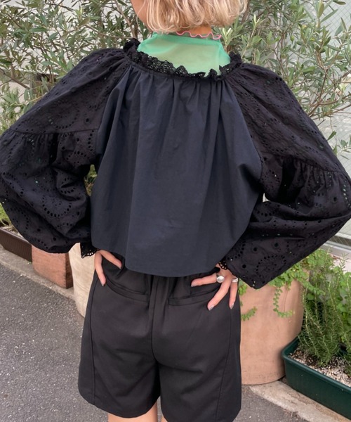 HELLO.SANFRANCISCO(ハローサンフランシスコ)の「【HELLO.SANFRANCISCO/ハローサンフランシスコ】パッチワークレースショートブラウス(シャツ/ブラウス・レディース・ホワイト/ブラック/ピンク・FREE)」の13枚目の写真