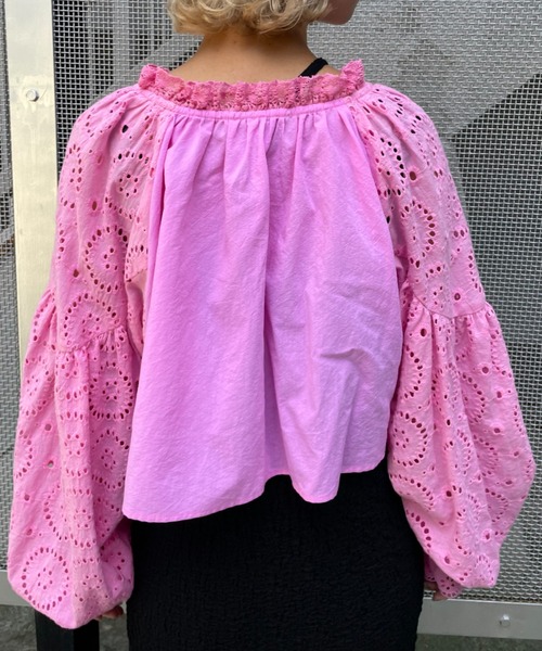 HELLO.SANFRANCISCO(ハローサンフランシスコ)の「【HELLO.SANFRANCISCO/ハローサンフランシスコ】パッチワークレースショートブラウス(シャツ/ブラウス・レディース・ホワイト/ブラック/ピンク・FREE)」の7枚目の写真