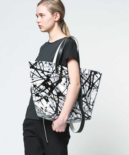 discord Yohji Yamamoto(ディスコード ヨウジヤマモト)の「Active Painting Effiloche アクティブ ペインティング エフィロシェ バッグ(トートバッグ・レディース・ホワイト・FREE)」の8枚目の写真