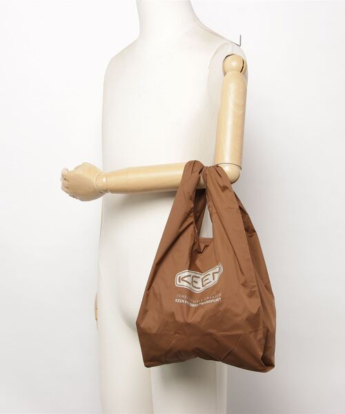 KEEN(キーン)の「KHT RECYCLE WALLET SHOPPING BAG / ケーエイチティー リサイクル ウォレットショッピングバッグ(エコバッグ/サブバッグ・メンズ・ブラウン・OS)」の3枚目の写真