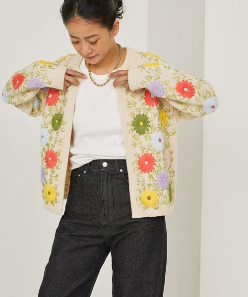 Freada（フリーダ）の「Freada/フリーダ フラワー刺繍ニットカーディガン（カーディガン/ボレロ・レディース・ナチュラル・ﾌﾘ-）」の13枚目の写真
