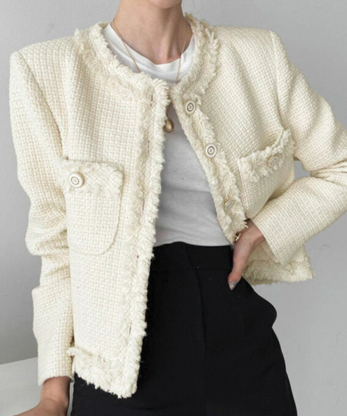 AMELY(エミリー)の「フリンジツイードジャケット(その他アウター・レディース・ホワイト/ブラック・フリー)」の9枚目の写真