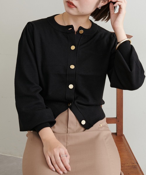 natural couture(ナチュラルクチュール)の「おしゃれゴールド釦シンプルカーディガン(カーディガン/ボレロ・レディース・その他1/グリーン系その他/オフホワイト/ブラック/ピンク・FREE)」の20枚目の写真