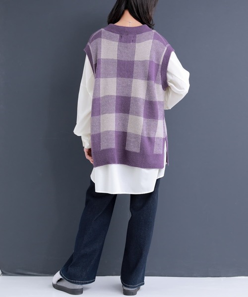 osharewalker（オシャレウォーカー）の「【廃盤】『ギンガムチェック柄ジャカードニットベスト』（ベスト・レディース・ブラック/パープル・1/2）」の17枚目の写真