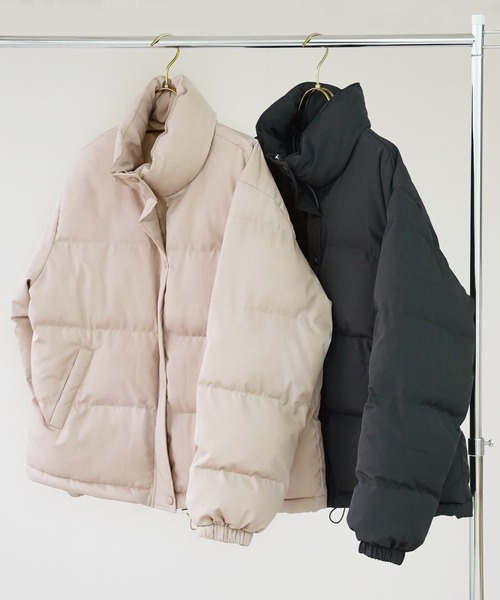 IAMUSE(アイアミューズ)の「スタンドカラー中綿ダウンジャケット S0775【IAMUSE】(ダウンジャケット/コート・レディース・ブラック/グレイッシュベージュ・FREE)」の11枚目の写真