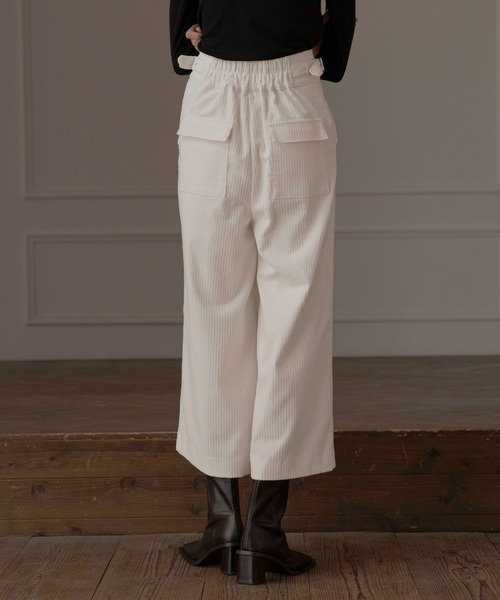 MIELI INVARIANT（ミエリインヴァリアント）の「Corduroy H/W Slacks（その他パンツ・レディース・ホワイト/ブラック/ブルー・SMALL/MEDIUM）」の6枚目の写真