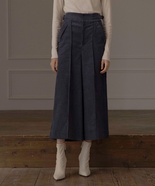 MIELI INVARIANT（ミエリインヴァリアント）の「Corduroy H/W Slacks（その他パンツ・レディース・ホワイト/ブラック/ブルー・SMALL/MEDIUM）」の12枚目の写真