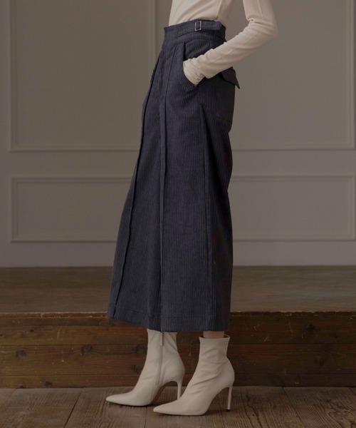 MIELI INVARIANT（ミエリインヴァリアント）の「Corduroy H/W Slacks（その他パンツ・レディース・ホワイト/ブラック/ブルー・SMALL/MEDIUM）」の13枚目の写真