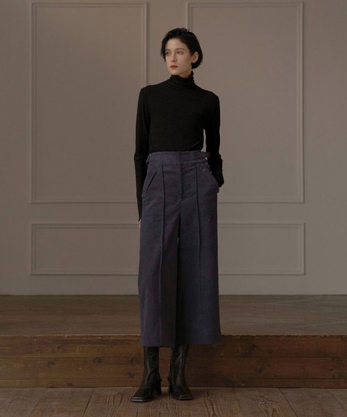MIELI INVARIANT（ミエリインヴァリアント）の「Corduroy H/W Slacks（その他パンツ・レディース・ホワイト/ブラック/ブルー・SMALL/MEDIUM）」の15枚目の写真