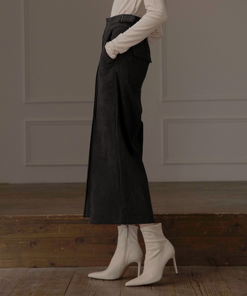 MIELI INVARIANT（ミエリインヴァリアント）の「Corduroy H/W Slacks（その他パンツ・レディース・ホワイト/ブラック/ブルー・SMALL/MEDIUM）」の21枚目の写真