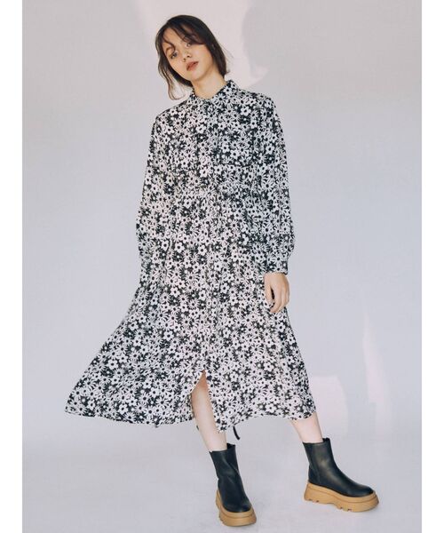 merry jenny（メリージェニー）の「トラックソールサイドゴアブーツ（ブーツ・レディース・ベージュ/ブラック・MEDIUM/LARGE）」の18枚目の写真