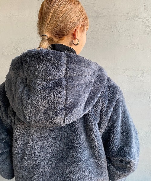 CHUMS（チャムス）の「[CHUMS/チャムス] GORE-TEX インフィニアム  エルモフリースリバーシブルフードジャケット（その他アウター・レディース・パープル/ブラック/ネイビー・M/L/XL）」の13枚目の写真