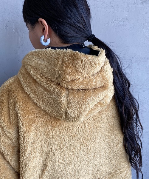 CHUMS（チャムス）の「[CHUMS/チャムス] GORE-TEX インフィニアム  エルモフリースリバーシブルフードジャケット（その他アウター・レディース・パープル/ブラック/ネイビー・M/L/XL）」の5枚目の写真