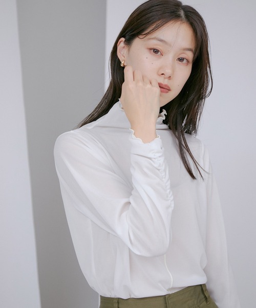 VIS(ビス)の「【洗える】前後2WAYシアーハイネックメローインナー(Tシャツ/カットソー・レディース・ホワイト/ブラック/ホワイト系その他・FREE)」の14枚目の写真