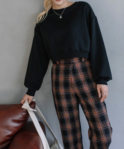 Flugge（フラッジー）の「volume sleeve short sweat/ボリュームスリーブショートスウェット（スウェット・レディース・グレー/アッシュ/ブラック・FREE）」の2枚目の写真