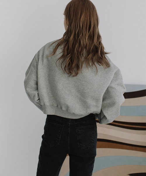 Flugge（フラッジー）の「volume sleeve short sweat/ボリュームスリーブショートスウェット（スウェット・レディース・グレー/アッシュ/ブラック・FREE）」の17枚目の写真