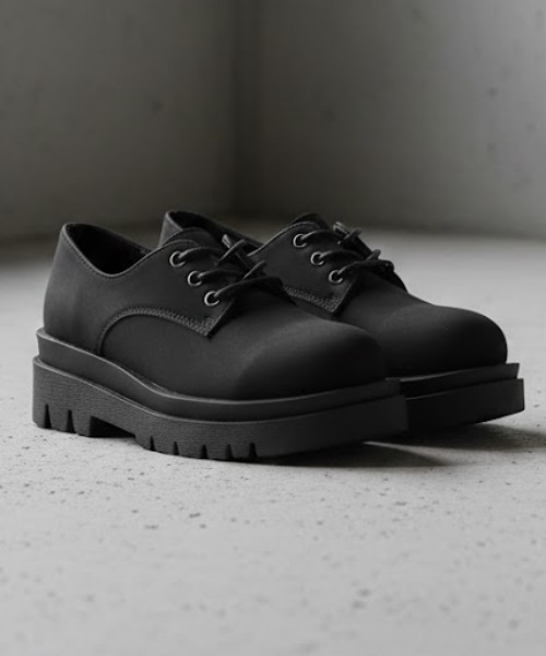 LibertyDoll（リバティードール）の「軽量厚底 ユニセックス トラックソールローカットシューズ（ドレスシューズ・レディース・ダークブラウン系1/ホワイト/ブラック系/ブラック系1/ブラック/ブラック系その他/ホワイト系1/ダークブラウン/ブラック系2/ブラック×ホワイト/ブラック系3/ダークブラウン系2/ブラック系4/ブラック系5/ダークブラウン系3/ベージュ/シルバー系1/シルバー系2/ブラック系6/ブラック系7/ブラック系9/ブラック系8/ブラック系その他2/その他1/その他2/その他3・M/XL/40/S/43/42/41/44/L/LL）」の6枚目の写真