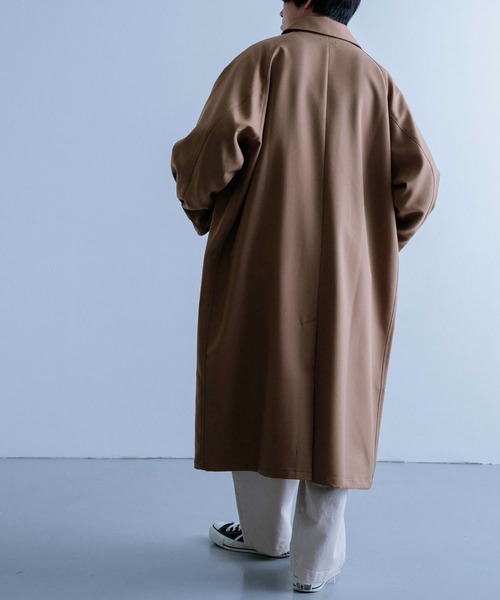 ITEMS URBANRESEARCH（アイテムズ アーバンリサーチ）の「ポリツイル ステンカラーオーバーコート（ステンカラーコート・メンズ・モカ/ブラック・MEDIUM/LARGE）」の12枚目の写真