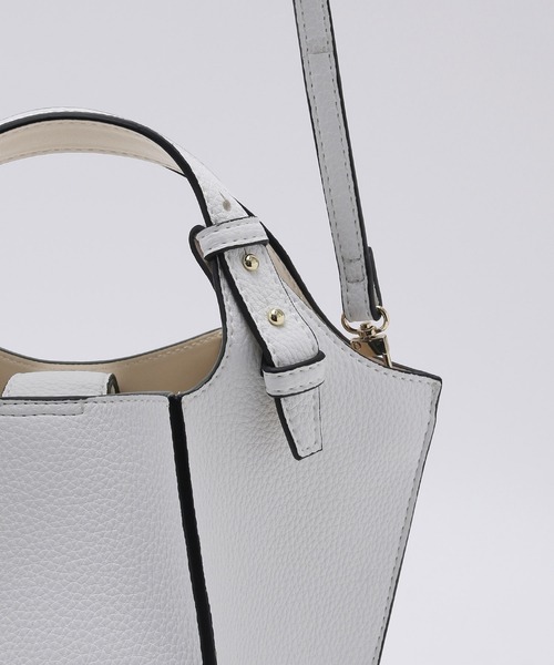 ROPE'（ロペ）の「【一部直営店舗・WEB限定】パネルプリーツミドルバッグ/ポーチ付き（ハンドバッグ・レディース・ミント/ホワイト/ベージュ系その他・FREE）」の21枚目の写真