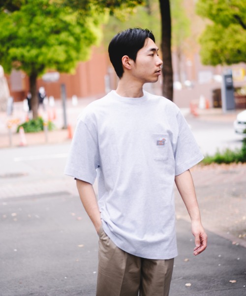 Dickies(ディッキーズ)の「【Dickies】半袖 プリント"remind me" Tシャツ / ディッキーズ ポケットT(Tシャツ/カットソー・メンズ・ブラック/グレー/ホワイト/グリーン・S/M/L/XL)」の21枚目の写真