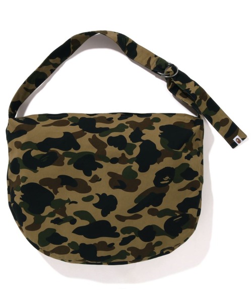 A BATHING APE（アベイシングエイプ）の「1ST CAMO FUROSHIKI