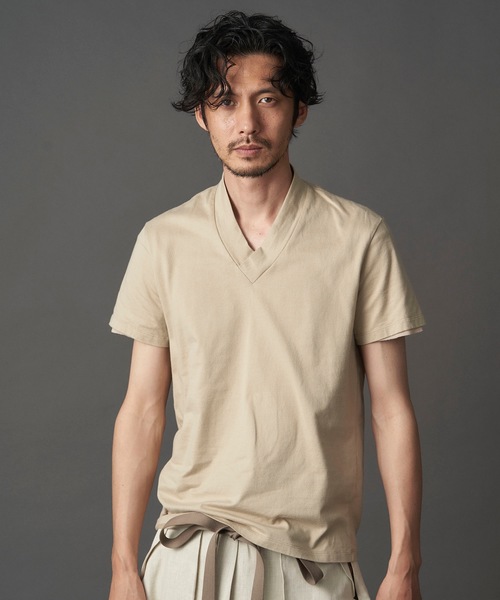 和ROBE(ワローブ)の「JUBAN TEE(Tシャツ/カットソー・メンズ・ホワイト/グレー/ネイビー/カーキ/ライトグレー/ダークネイビー/アッシュグレー/グリーン/ブラウン/ブラック/ターコイズブルー/オレンジ/ベージュ/ワインレッド/プラム/エメラルド/パープル系/ダークカーキ・1/3/2/4/5)」の7枚目の写真