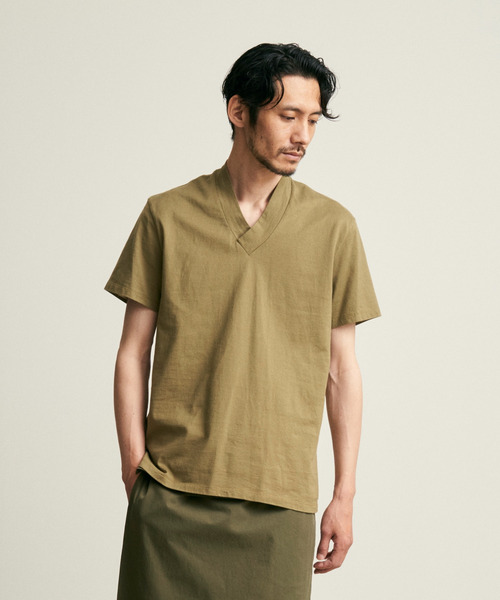 和ROBE(ワローブ)の「JUBAN TEE(Tシャツ/カットソー・メンズ・ホワイト/グレー/ネイビー/カーキ/ライトグレー/ダークネイビー/アッシュグレー/グリーン/ブラウン/ブラック/ターコイズブルー/オレンジ/ベージュ/ワインレッド/プラム/エメラルド/パープル系/ダークカーキ・1/3/2/4/5)」の8枚目の写真