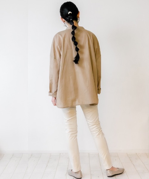 atONE（アットワン）の「atONE オールラバーウエストスリムパンツ（チノパンツ・レディース・ベージュ/ナチュラル/チャコールグレー/クリーム/カーキ/ブラック・L/LL/4L/3L/M）」の8枚目の写真