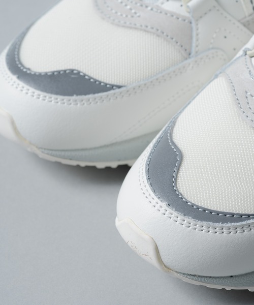KARHU(カルフ)の「【2023カラー】KARHU FUSION2.0 / フュージョン WHITE(スニーカー・レディース・ネイビー/ホワイト・5/6/7)」の9枚目の写真