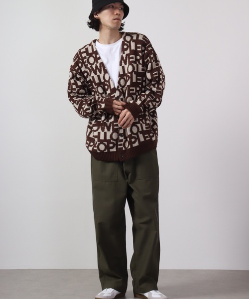 POWER TO THE PEOPLE（パワートゥーザピープル）の「POWER TO THE PEOPLE ニットカーディガンレトロ総柄（カーディガン/ボレロ・メンズ・モカ・L/LL/M）」の9枚目の写真