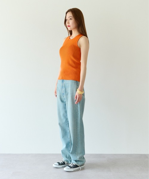 ECRIRE(エクリール)の「アメリカンスリーブ リブニットタンクトップ(タンクトップ・レディース・オレンジ/イエロー/アイボリー/ブラック・M)」の13枚目の写真