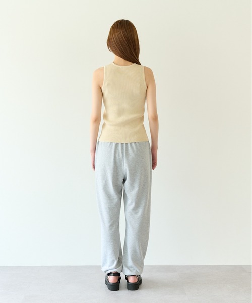 ECRIRE(エクリール)の「アメリカンスリーブ リブニットタンクトップ(タンクトップ・レディース・オレンジ/イエロー/アイボリー/ブラック・M)」の18枚目の写真