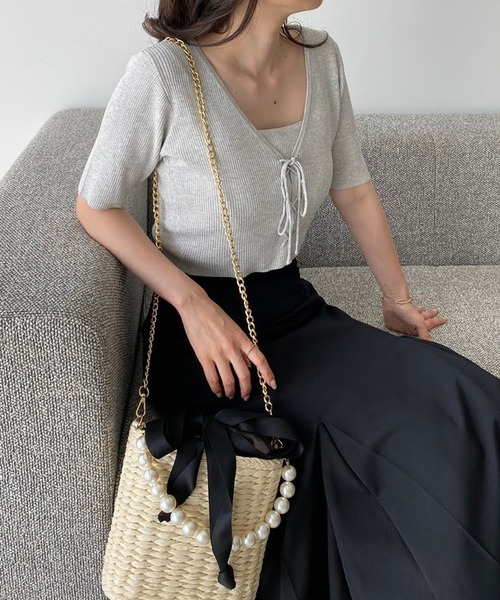 one after another NICE CLAUP（ワンアフターアナザーナイスクラップ）の「パールハンドル/リボン ペーパーストローバック（かごバッグ・レディース・ブラック/アイボリー・FREE）」の14枚目の写真