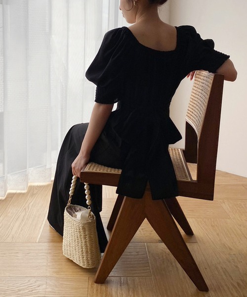 one after another NICE CLAUP（ワンアフターアナザーナイスクラップ）の「パールハンドル/リボン ペーパーストローバック（かごバッグ・レディース・ブラック/アイボリー・FREE）」の7枚目の写真