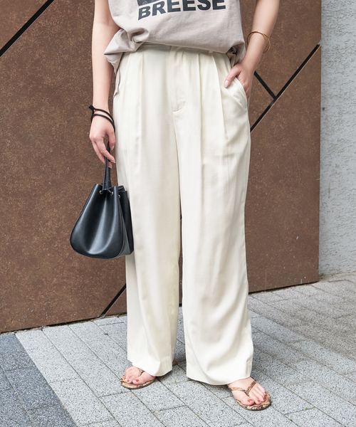 B.C STOCK（ベーセーストック）の「リネンライクタックトラウザーパンツ（スラックス・レディース・ホワイト/ブラック/ブルー・FREE）」の19枚目の写真