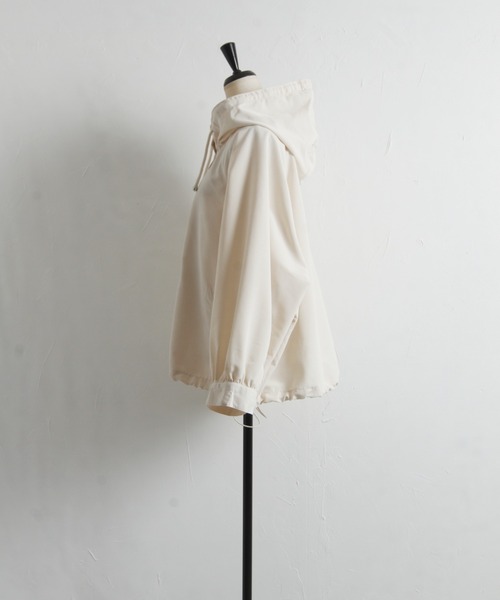 tocco closet(トッコ クローゼット)の「【限定】エステル平織マウンテンパーカー(マウンテンパーカー・レディース・ネイビー/アイボリー・M)」の5枚目の写真