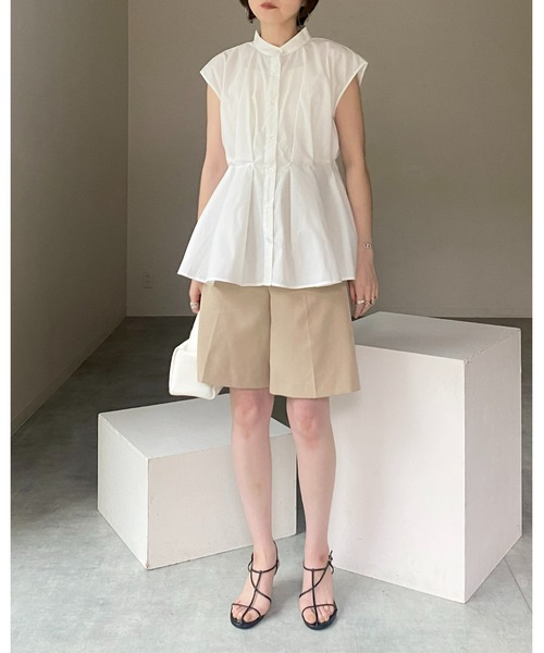 She's Closet(シーズクローゼット)の「スタンドカラーウエストタックフレンチスリーブフレアペプラムブラウス(シャツ/ブラウス・レディース・ホワイト/ブラック/ブルー・FREE)」の13枚目の写真