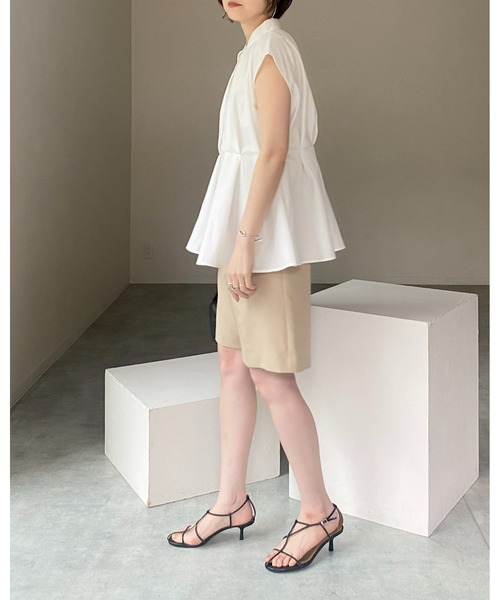 She's Closet(シーズクローゼット)の「スタンドカラーウエストタックフレンチスリーブフレアペプラムブラウス(シャツ/ブラウス・レディース・ホワイト/ブラック/ブルー・FREE)」の15枚目の写真