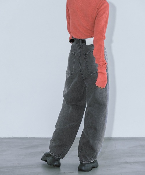 PAGEBOY（ページボーイ）の「コクーンジーンズ（デニムパンツ・レディース・ブラック/ブルー・25inch/26inch/27inch）」の5枚目の写真