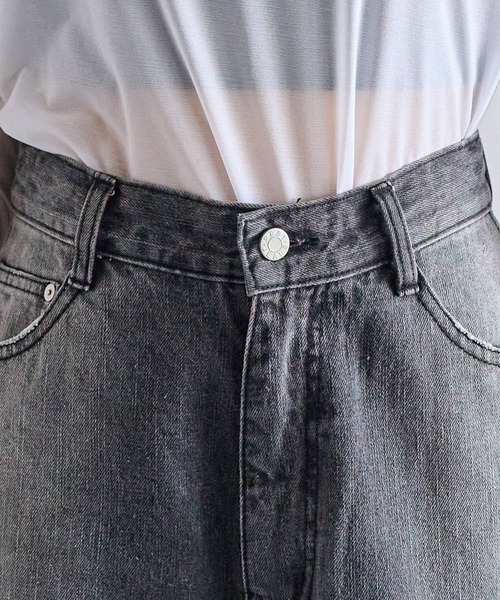 PAGEBOY（ページボーイ）の「コクーンジーンズ（デニムパンツ・レディース・ブラック/ブルー・25inch/26inch/27inch）」の10枚目の写真