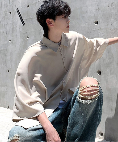 neos(ネオス)の「【neos -addictive design-】ビッグシルエット レギュラーカラー ドルマンスリーブ シャツ(シャツ/ブラウス・メンズ・サンドベージュ/ブラック/カーキ/ブルーグレー・MEDIUM/LARGE)」の3枚目の写真