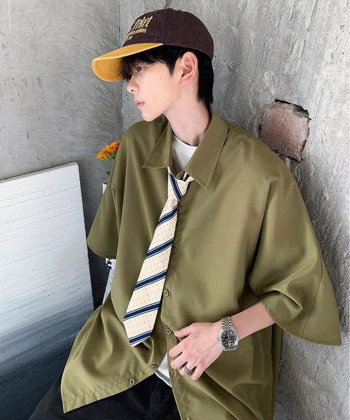 neos(ネオス)の「【neos -addictive design-】ビッグシルエット レギュラーカラー ドルマンスリーブ シャツ(シャツ/ブラウス・メンズ・サンドベージュ/ブラック/カーキ/ブルーグレー・MEDIUM/LARGE)」の21枚目の写真