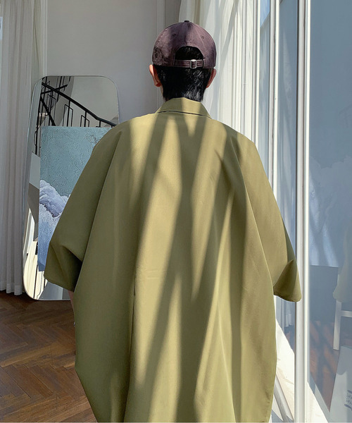 neos(ネオス)の「【neos -addictive design-】ビッグシルエット レギュラーカラー ドルマンスリーブ シャツ(シャツ/ブラウス・メンズ・サンドベージュ/ブラック/カーキ/ブルーグレー・MEDIUM/LARGE)」の22枚目の写真
