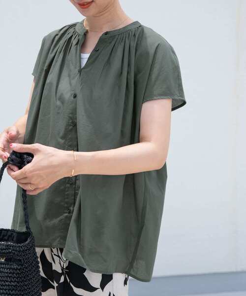 AKRIS アクリス　フレンチスリーブ　ブラウス　綿100% AKRIS アクリス フレンチスリーブ ブラウス 綿100% - メルカリ