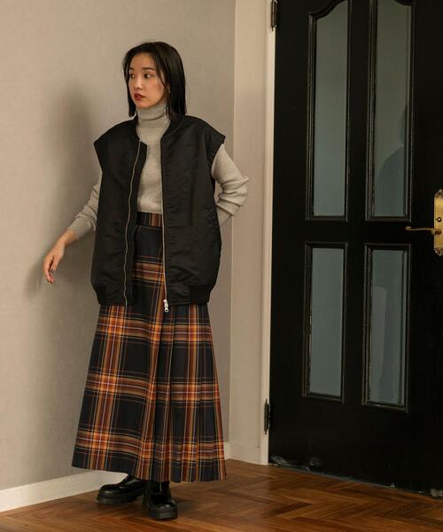 coen（コーエン）の「チェックプリーツスカート（スカート・レディース・ブラック/ダークグリーン/オレンジ・M/L）」の20枚目の写真