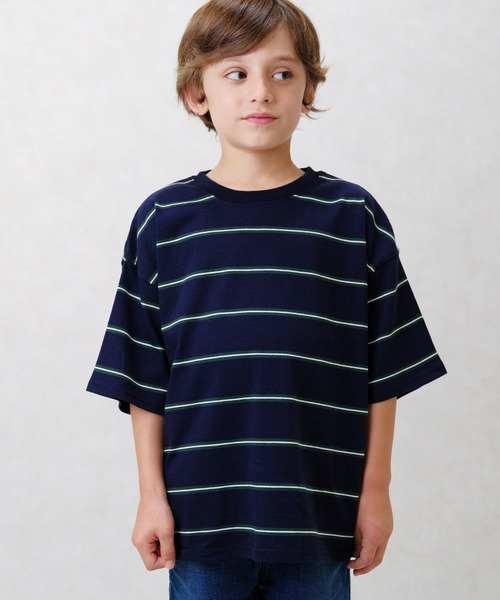 ZI-ON(ジーオン)の「ビッグシルエットボーダー半袖Tシャツ(Tシャツ/カットソー・キッズ・ベージュ/ダークグリーン/ネイビー/オフホワイト/ブルー/ホワイト×グリーン/ホワイト×ブラック/杢グレー/グレー系その他/ホワイト×ネイビー/チャコール/ネイビー×ホワイト・150cm/140cm/130cm/160cm/120cm/110cm)」の10枚目の写真